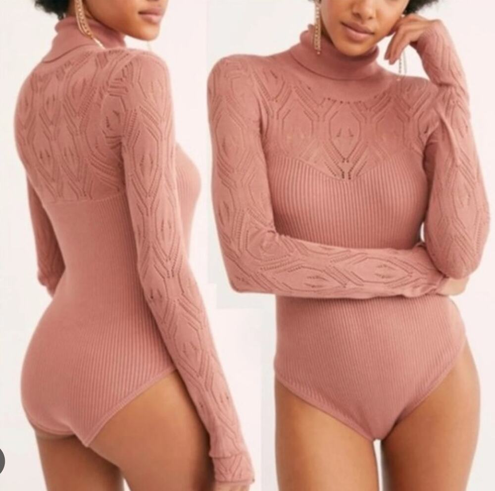 Intimately Free People Pretty in Pointelle Pink Mauve Knit Turtleneck Bodysuit L
